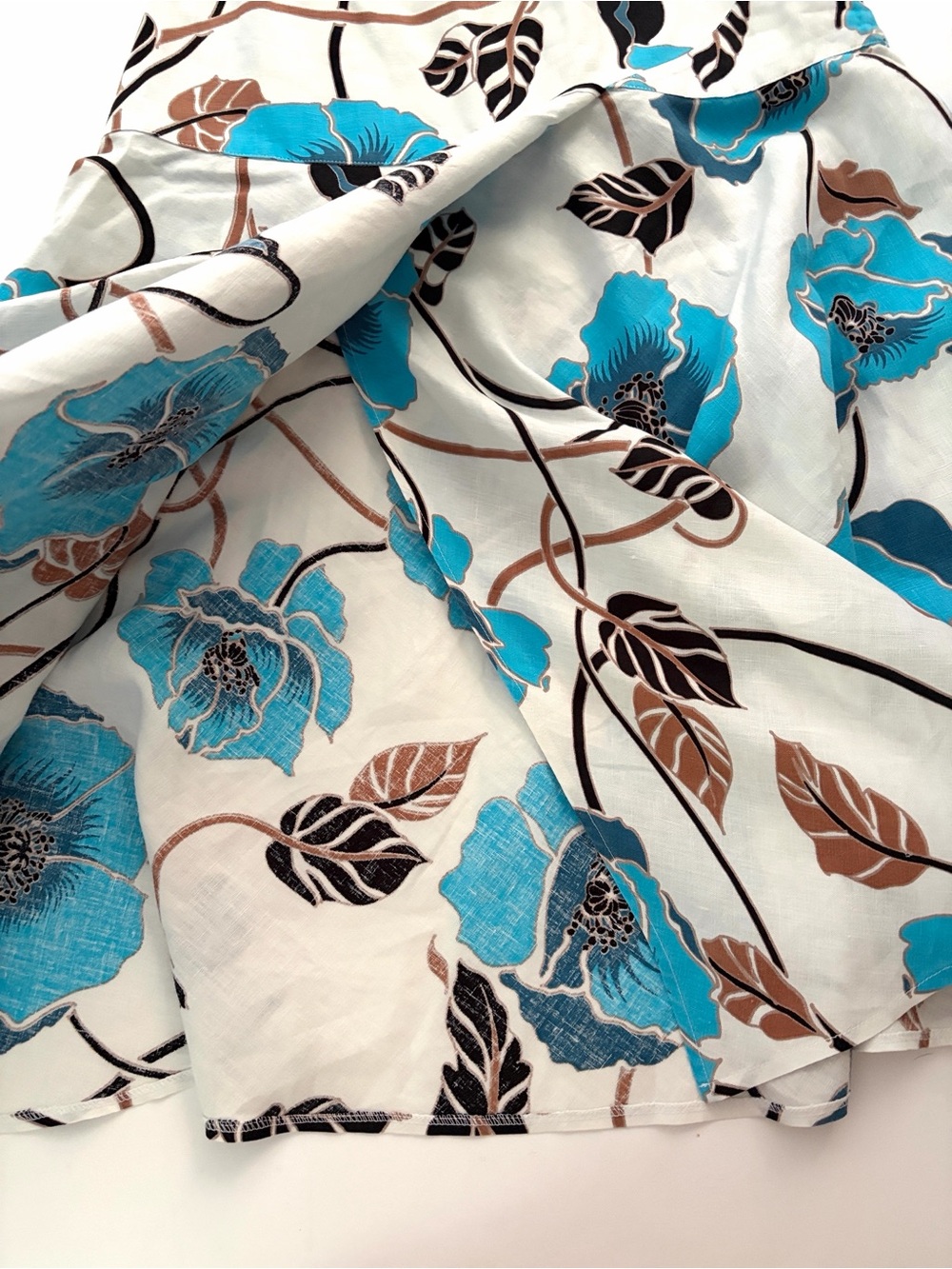 Polvere Pure Linen Italy Floral Flared Open Front Skirt White Blue size Large - Picture 8 of 16